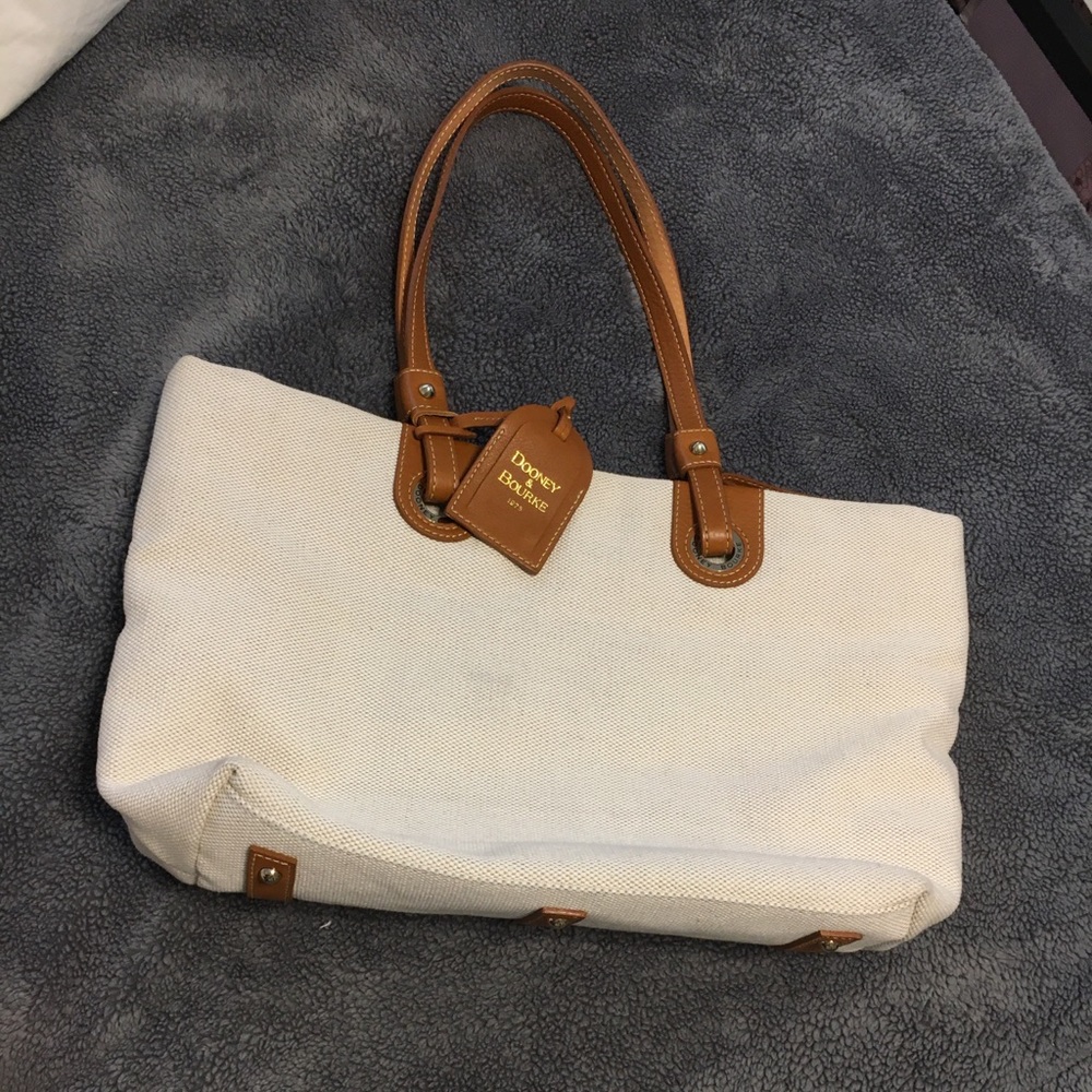 Dooney Bourke Tote Large